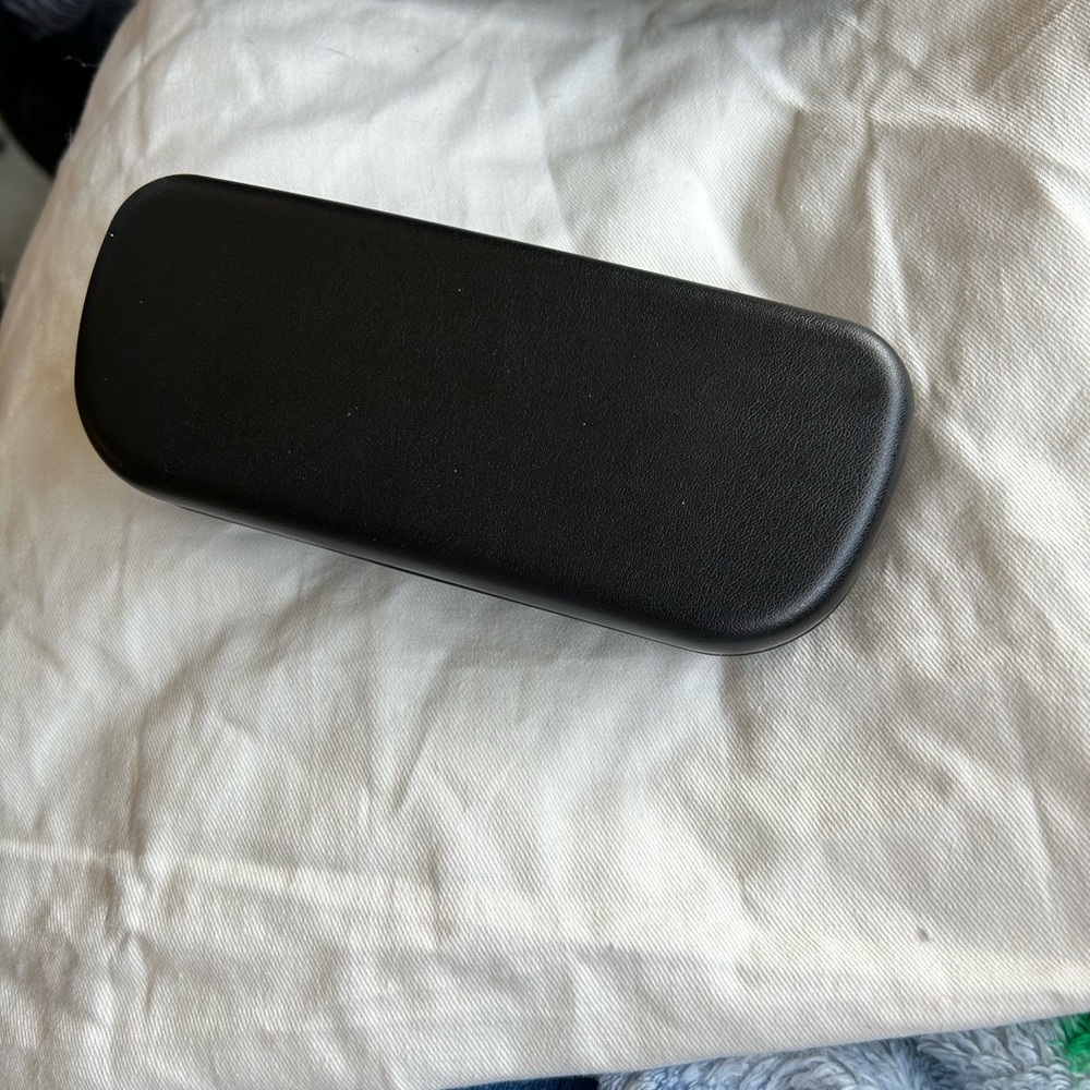 Dolce & Gabbana eyeglass case with box - Picture 5 of 5